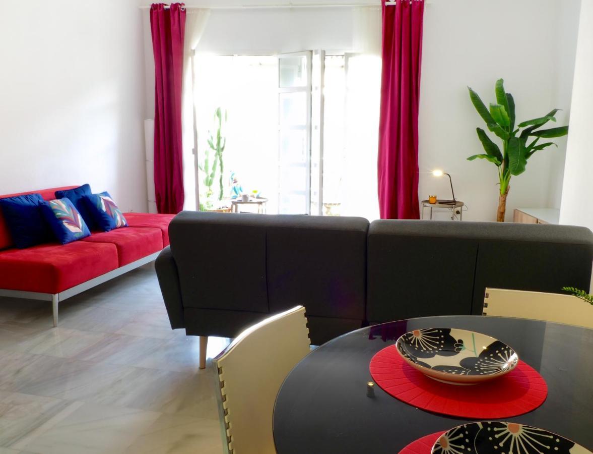 Ollerias Roomalaga By Bossh Apartments Ngoại thất bức ảnh