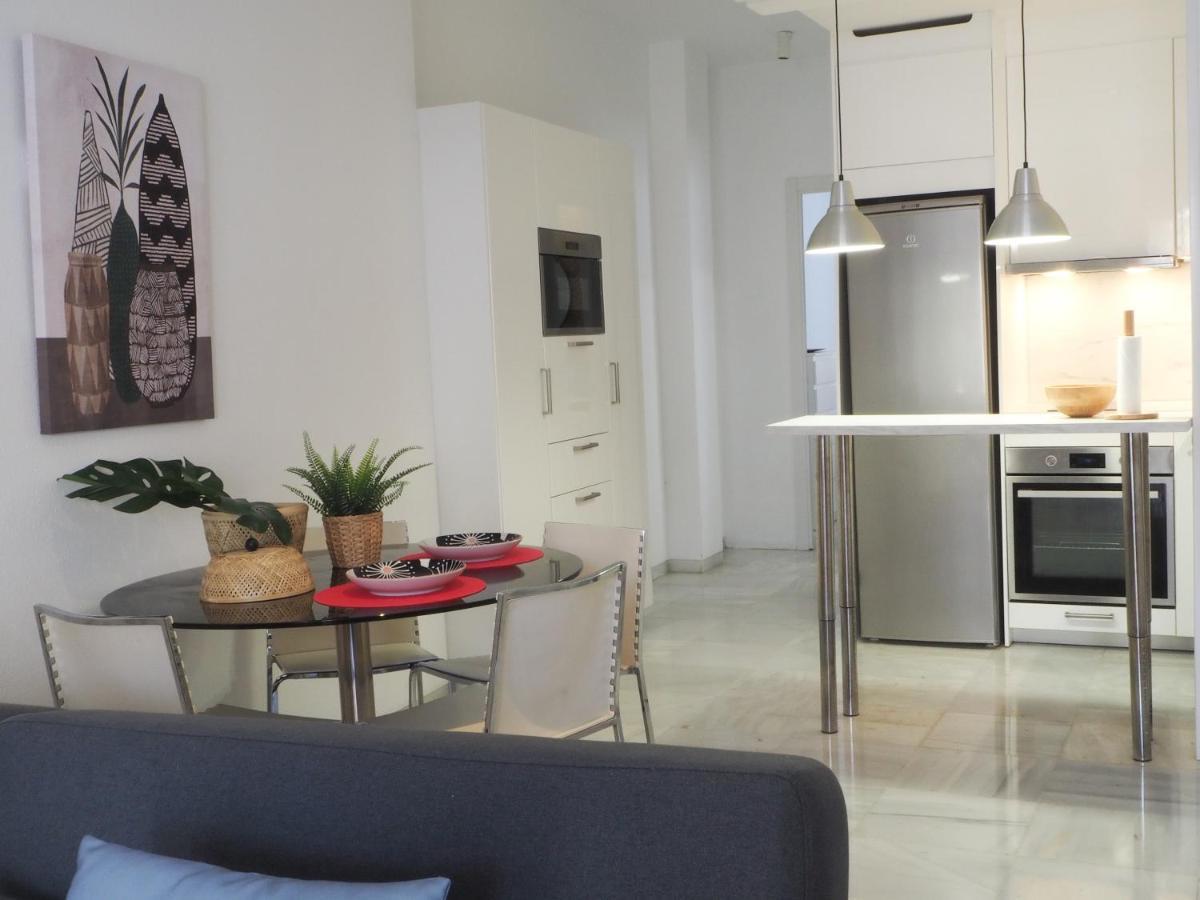 Ollerias Roomalaga By Bossh Apartments Ngoại thất bức ảnh