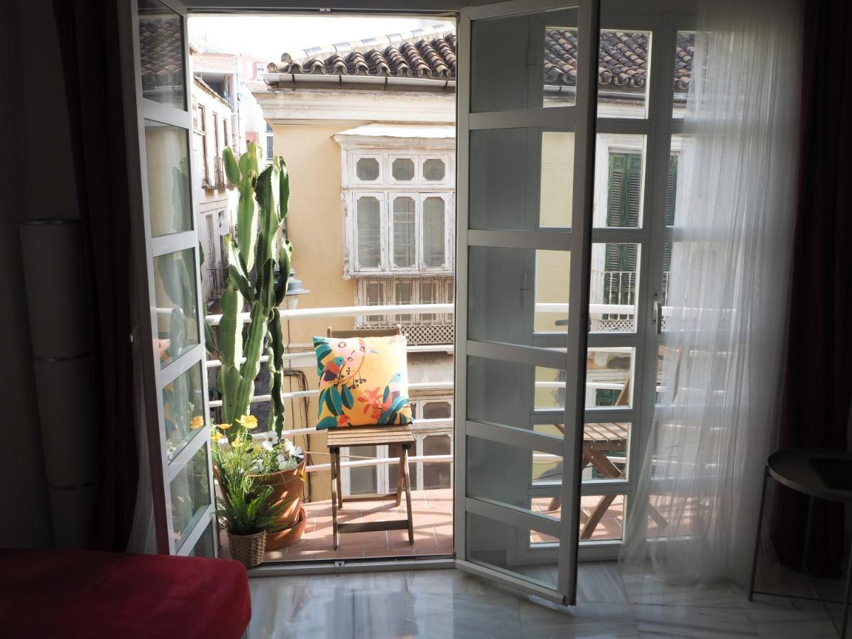 Ollerias Roomalaga By Bossh Apartments Ngoại thất bức ảnh